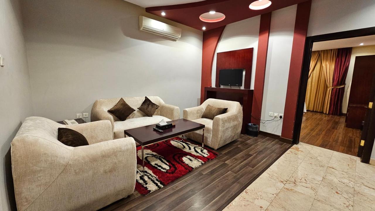 Raoum Inn Buraydah Exterior foto