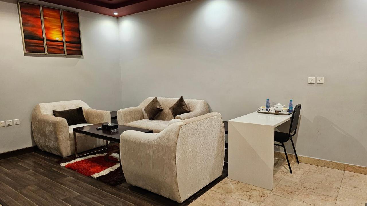 Raoum Inn Buraydah Exterior foto